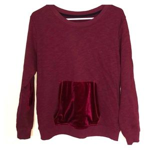 Maroon sweatshirt with Felt pocket and elbow’s